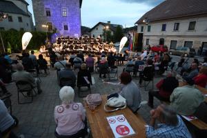 POLETNI VEČER 08 FOTO LJUBO VUKELIČ